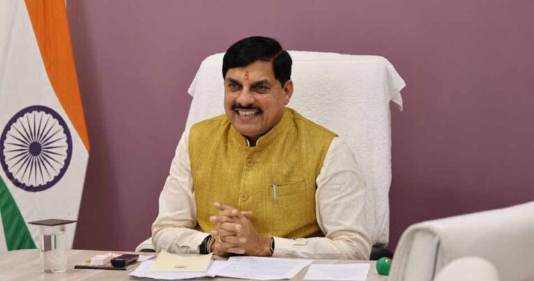 mp-cm-13-8-26-3288410