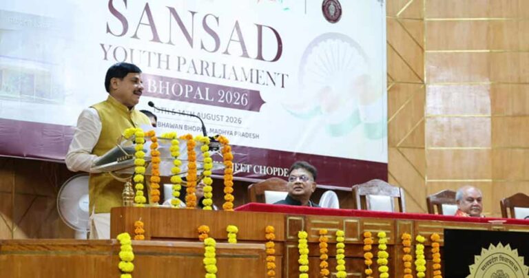 mp-cm-13-8-26-508